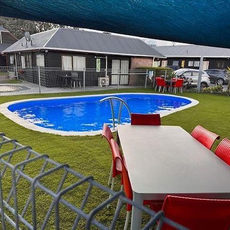 Asure Kapiti Court Motel Paraparaumu Bagian luar foto