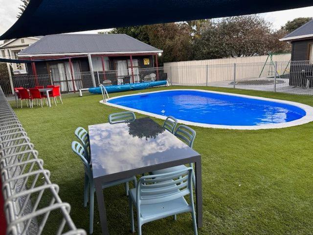 Asure Kapiti Court Motel Paraparaumu Bagian luar foto